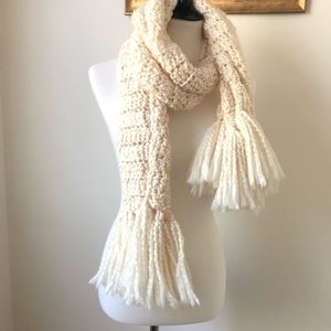 Final Price 🌹Ivory Wool shall.